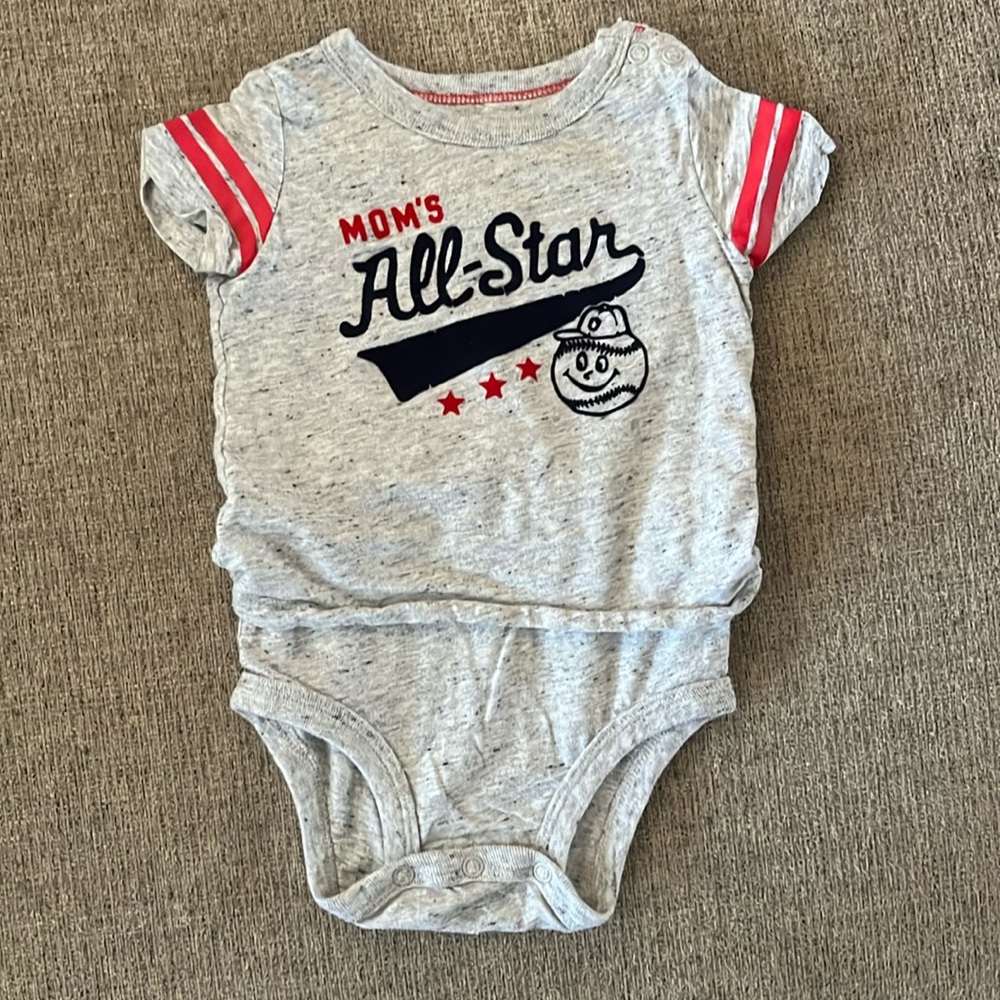 Baby B’Gosh 6M Onesie Gray